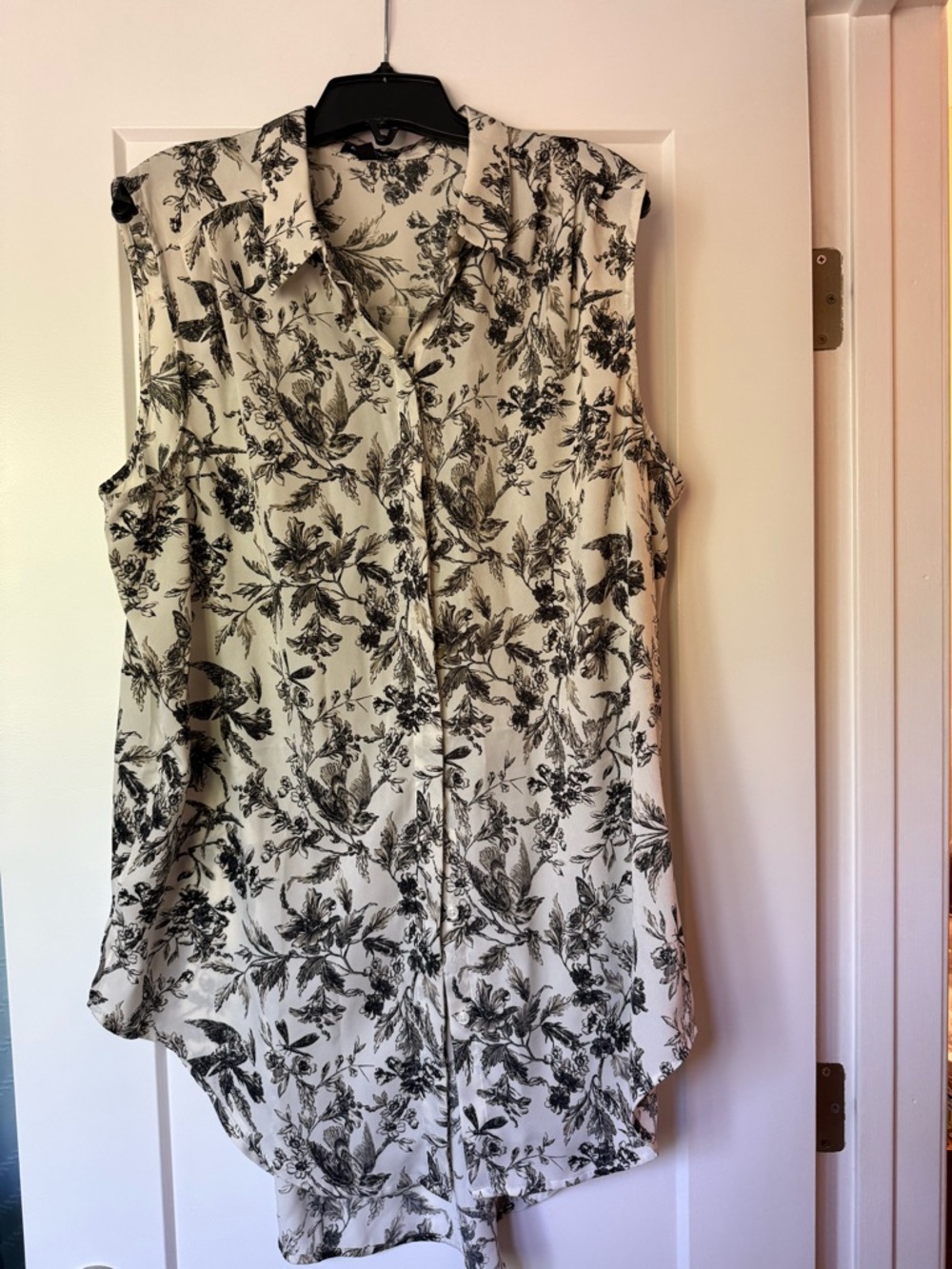 Express Toile Printed Tunic Size XL